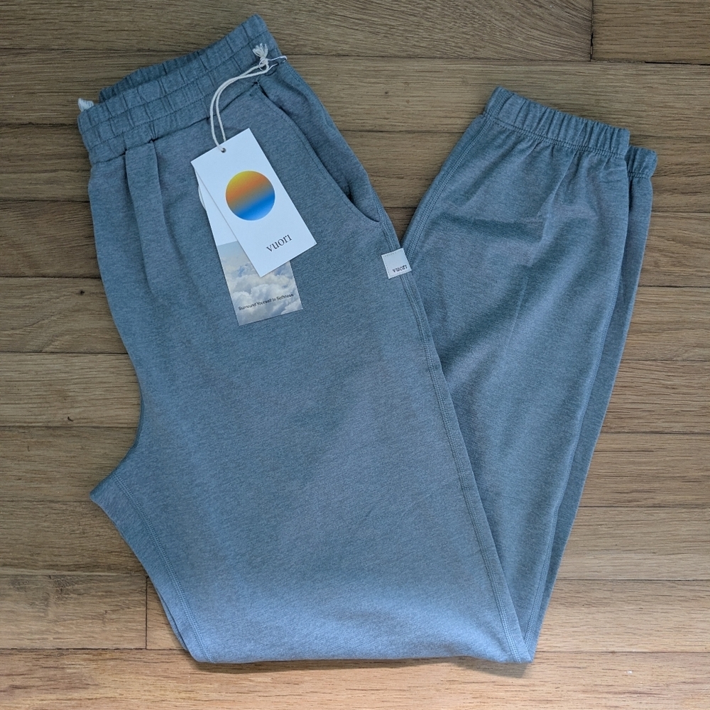 NWT Vuori Boyfriend Jogger